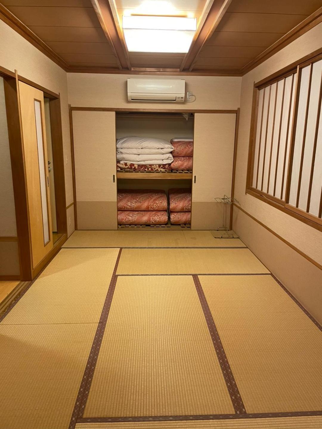 ดอร์มมี่ คลับ คารุยซาวะ Hotel คารุอิซาว่า ห้อง รูปภาพ