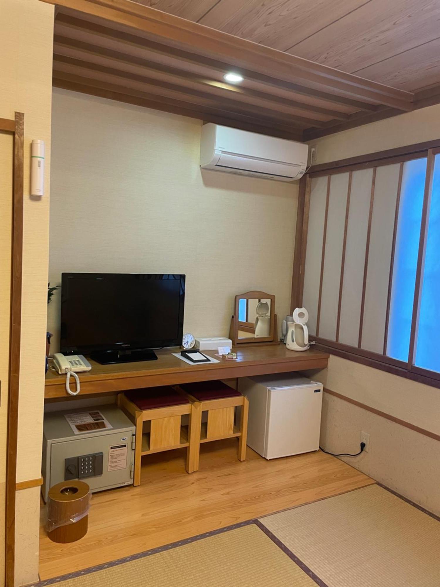 ดอร์มมี่ คลับ คารุยซาวะ Hotel คารุอิซาว่า ห้อง รูปภาพ